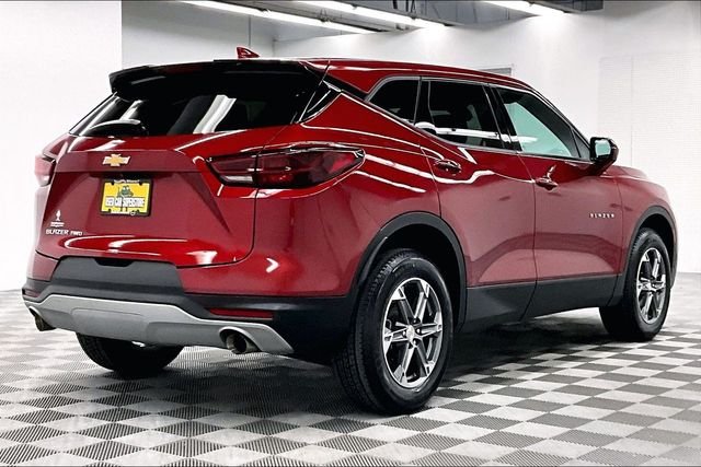 Used 2023 Radiant Red Tintcoat Chevrolet LT image 13