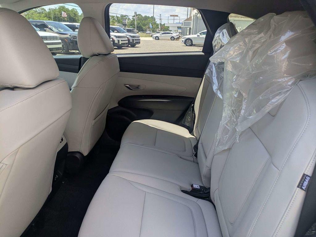 New 2026 Silver Hyundai SEL Premium FWD image 14