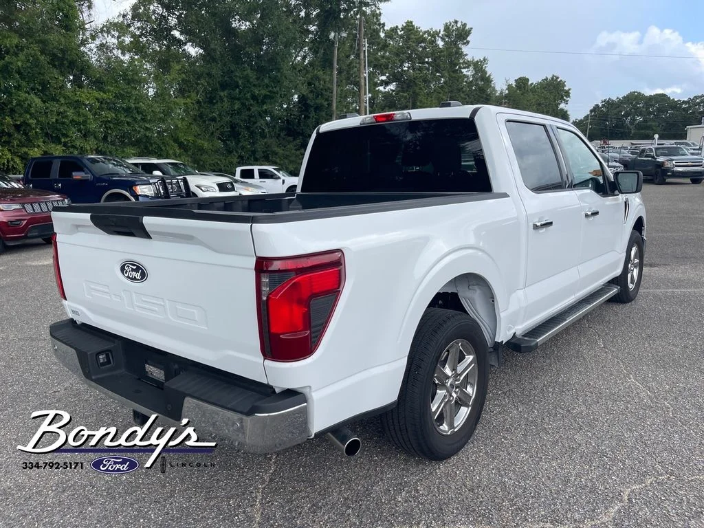 Used 2025 Oxford White Ford XLT image 15