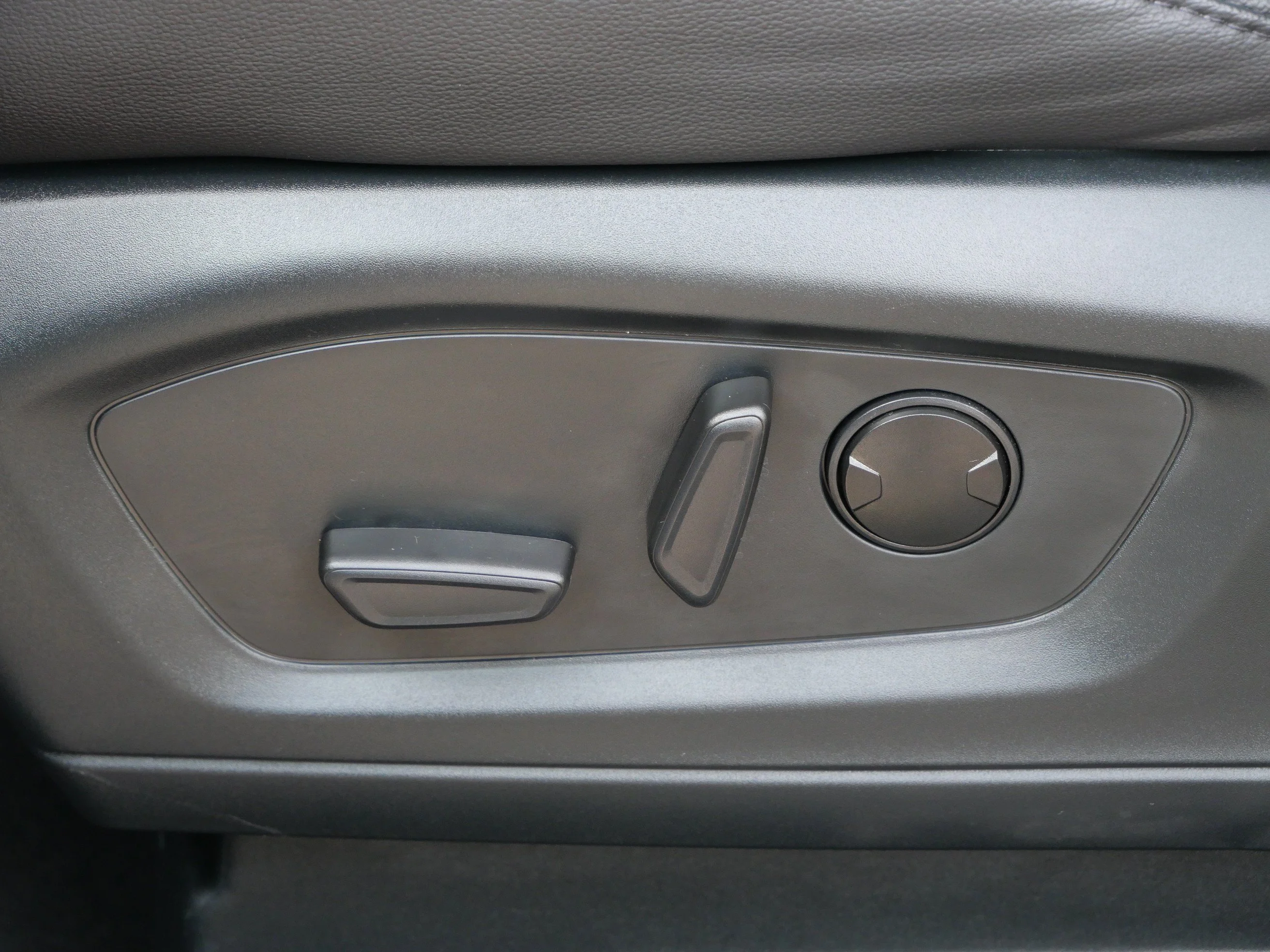 Used 2024 Light Blue Clearcoat Metallic Ford ST image 12