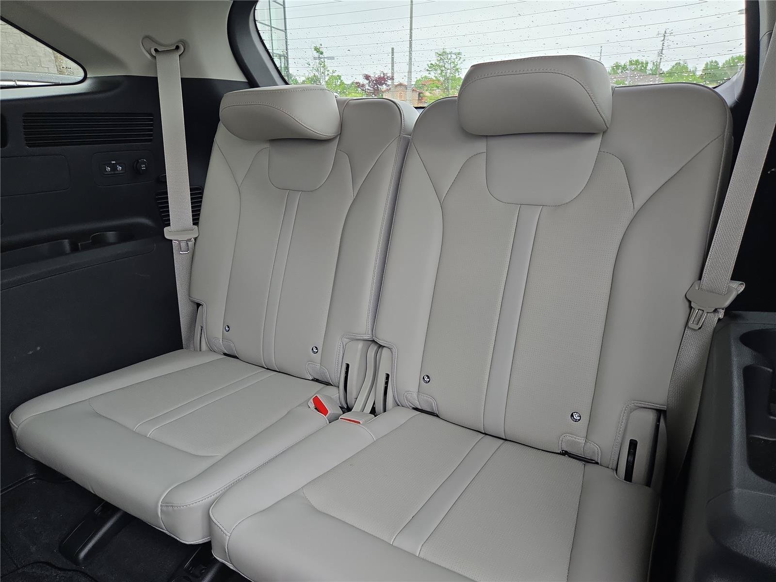 Used 2025 Midnight Lake Blue Kia S image 13