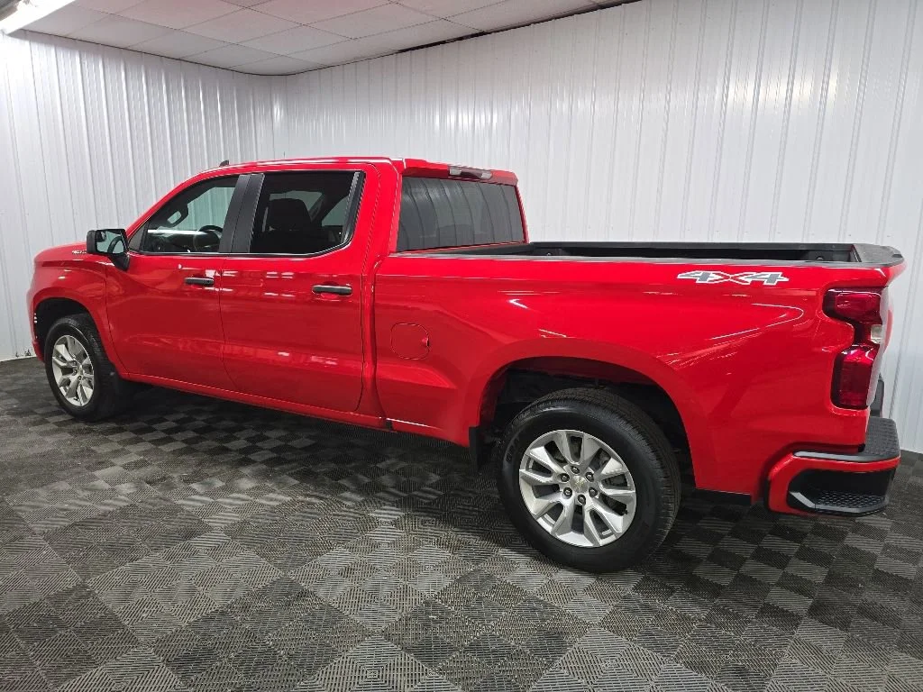 Used 2023 Red Hot Chevrolet Custom image 4