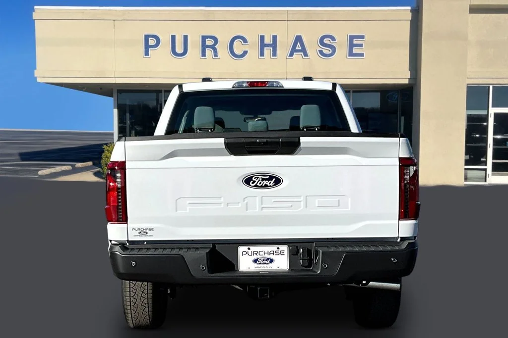 New 2026 Oxford White Ford XL image 4