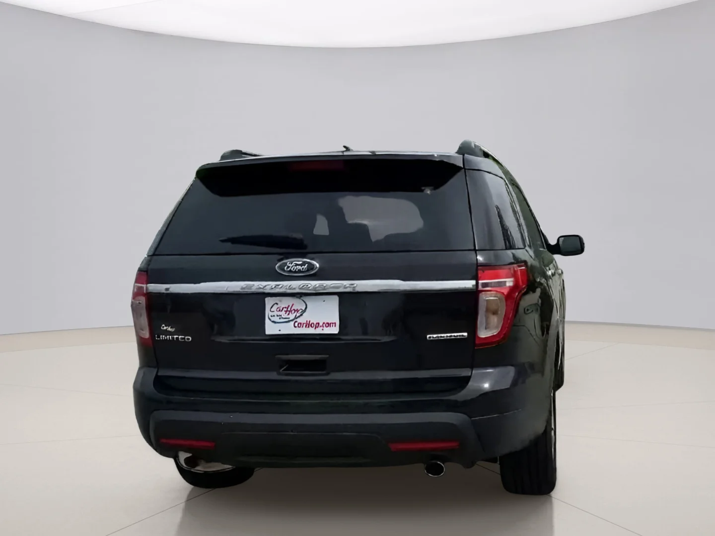 Used 2015 Black Ford LIMITED image 8