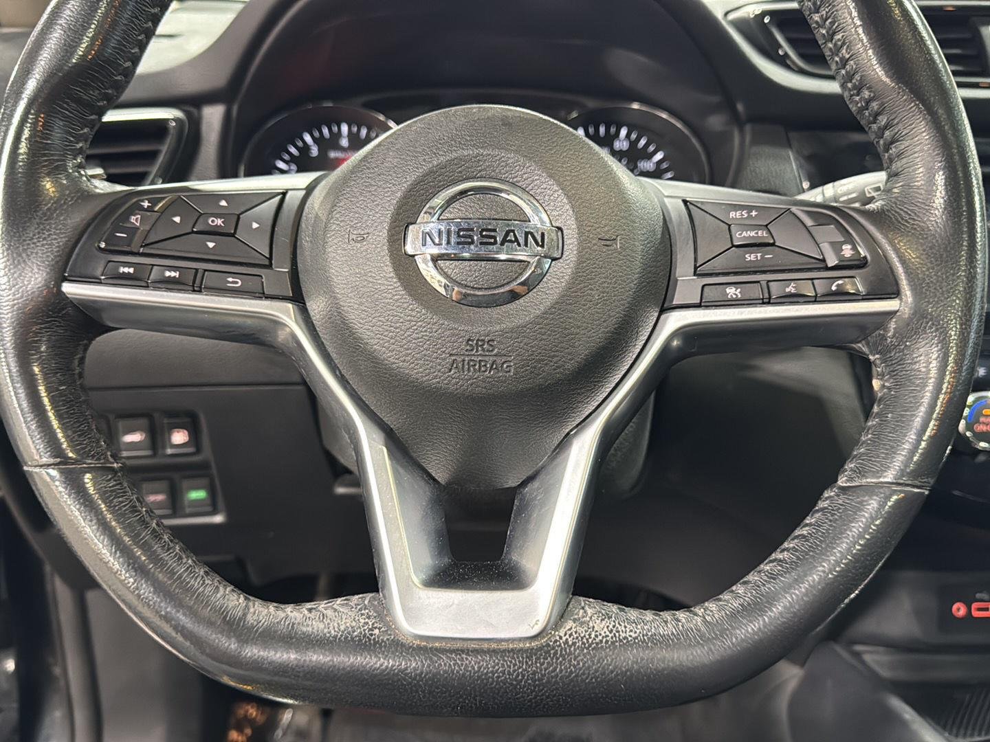 2018 Nissan Rogue SV - Photo 34