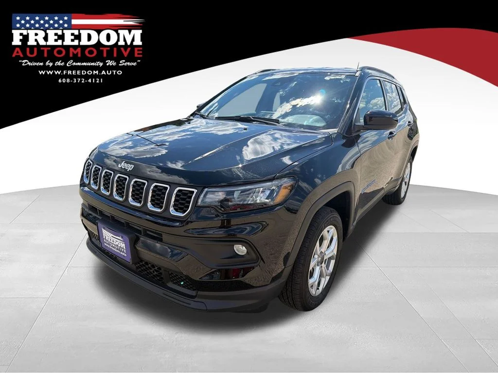2026 Jeep Compass Latitude 4X4's photo