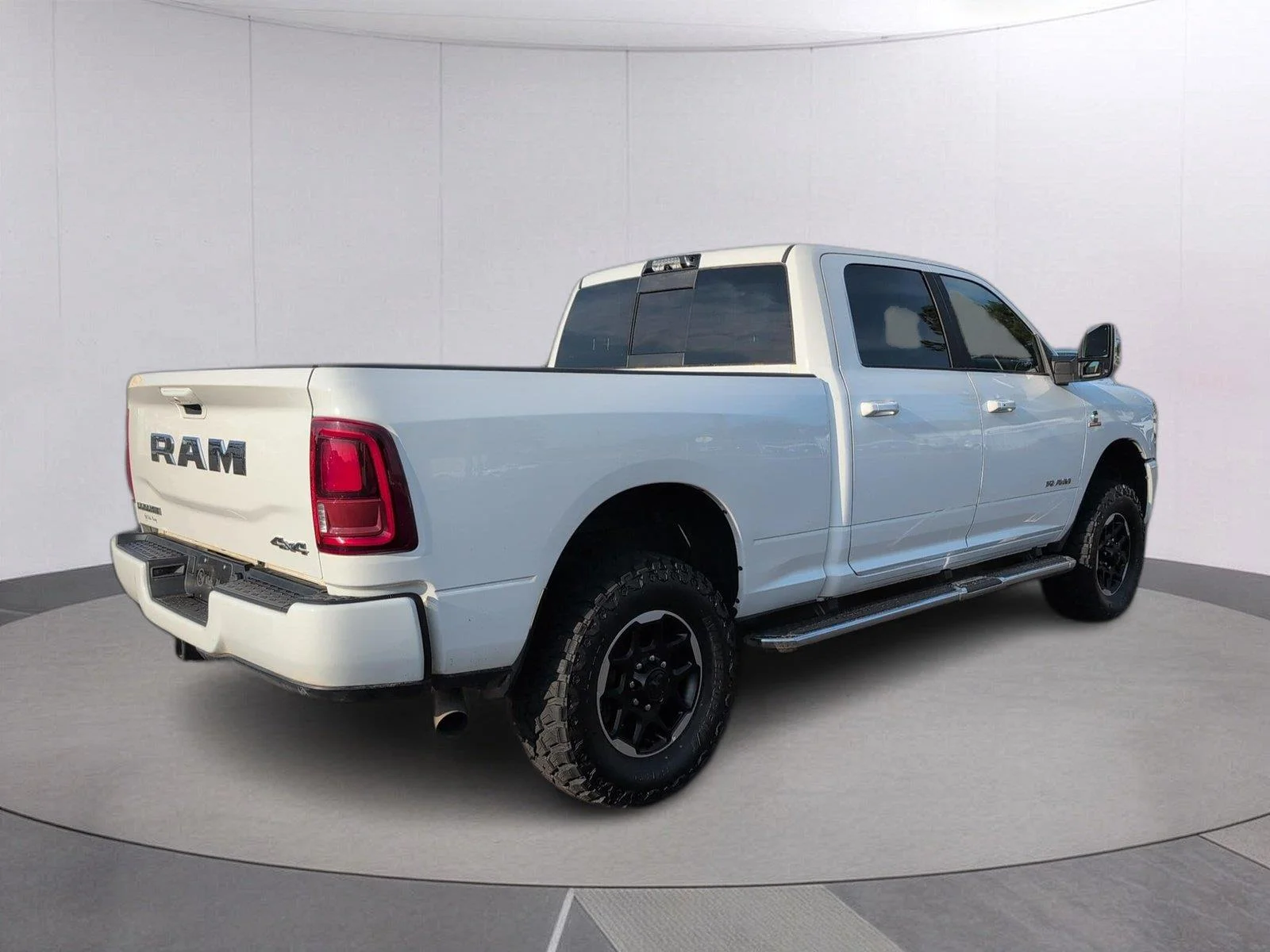 Used 2025 Bright White Clearcoat Ram Laramie image 7