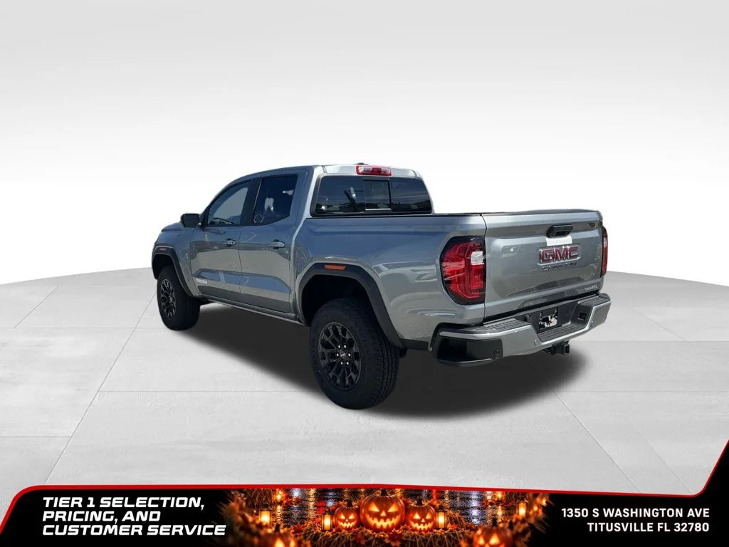 New 2026 Sterling Metallic GMC Elevation image 3