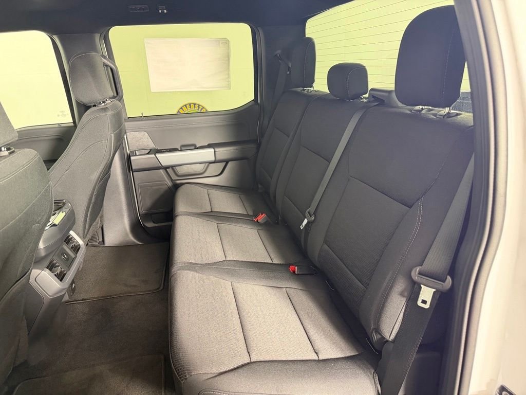 New 2026 White Ford XLT image 14