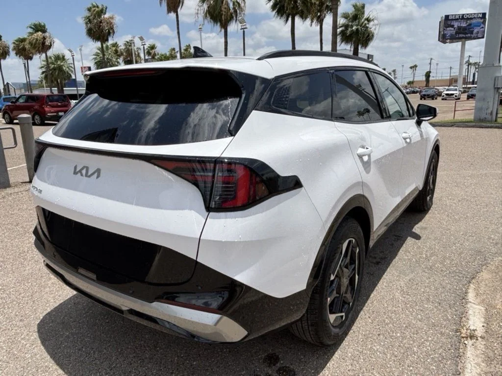 2026 Kia Sportage SX - Photo 7