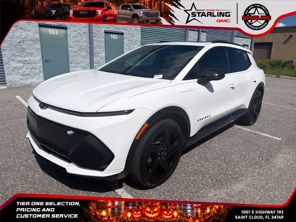 Used 2024 Summit White Chevrolet 2RS image 1