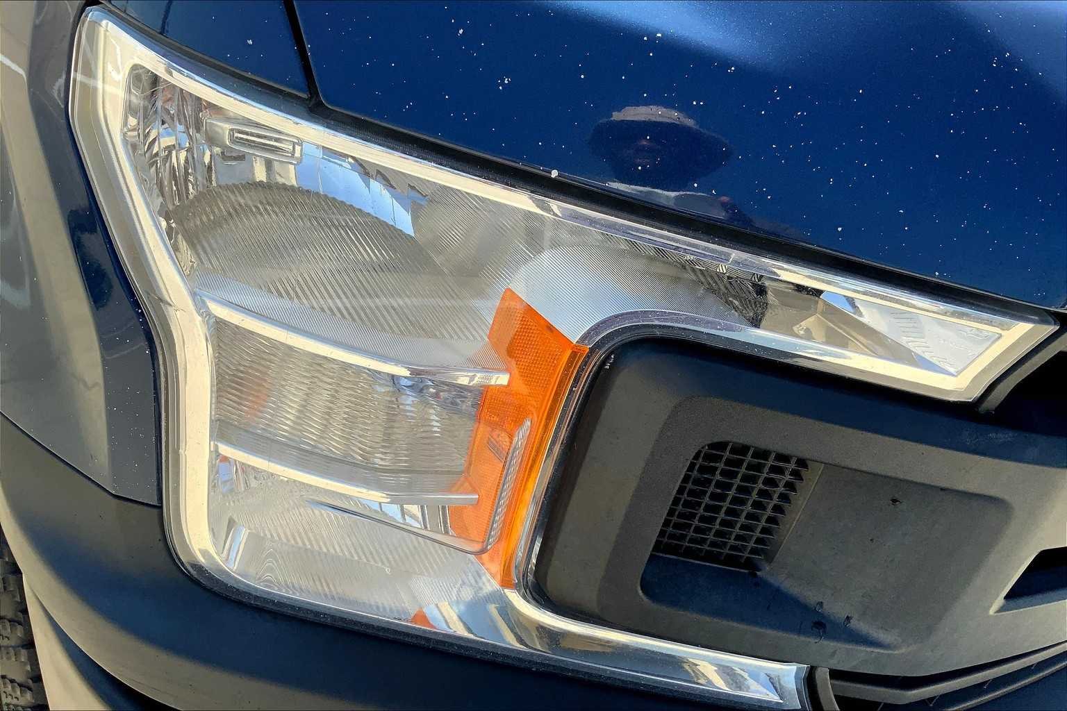 Used 2018 Blue Jeans Metallic Ford XL image 49