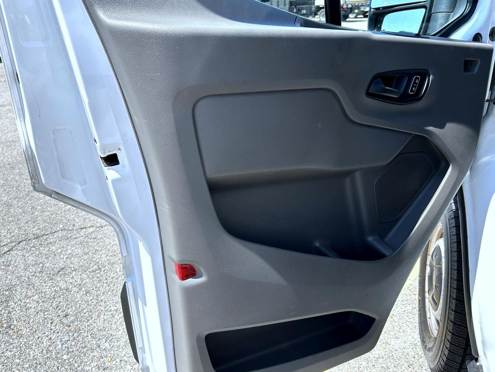 Used 2023 White Ford Base image 9