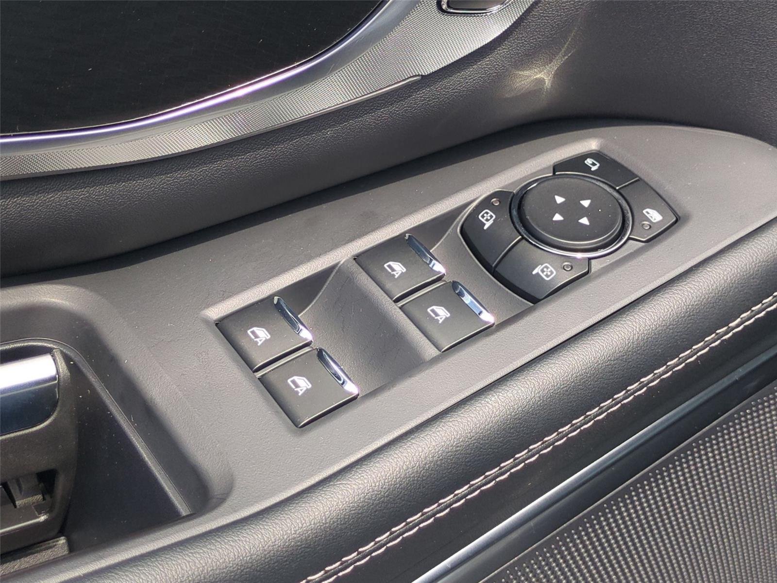 New 2026 Glacier Gray Metallic Tri-Coat Ford MAX Platinum® image 16