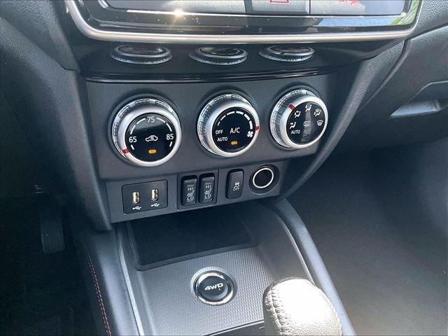 Used 2024 Silver Mitsubishi 2.0 SE image 27
