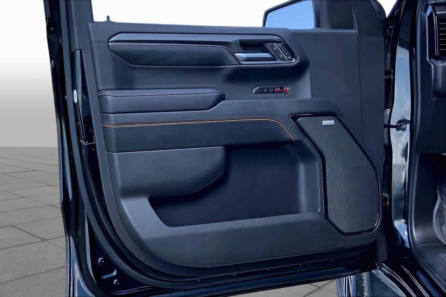 Used 2024 Onyx Black GMC AT4 image 21