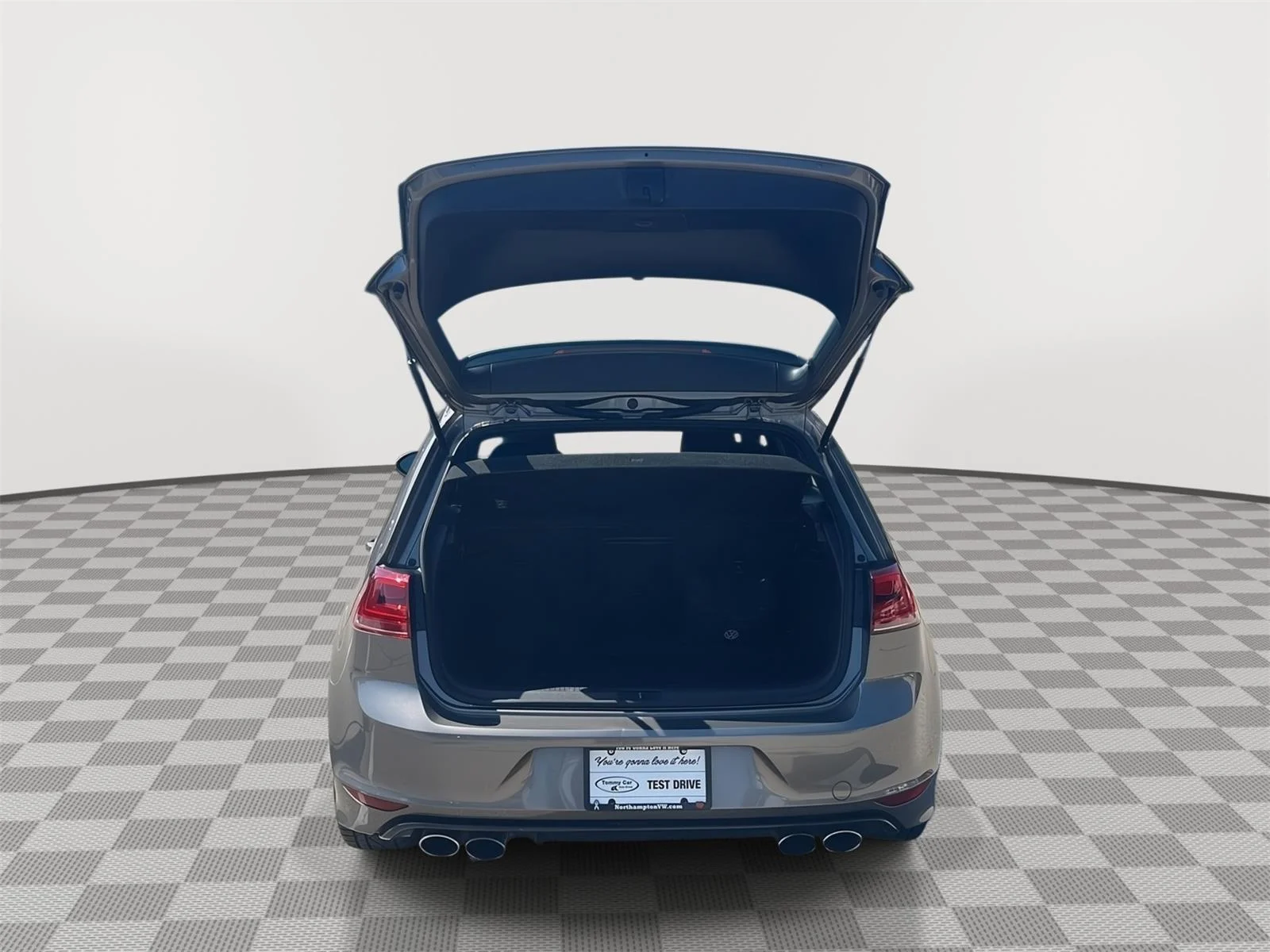 Used 2017  Volkswagen 4MOTION image 31