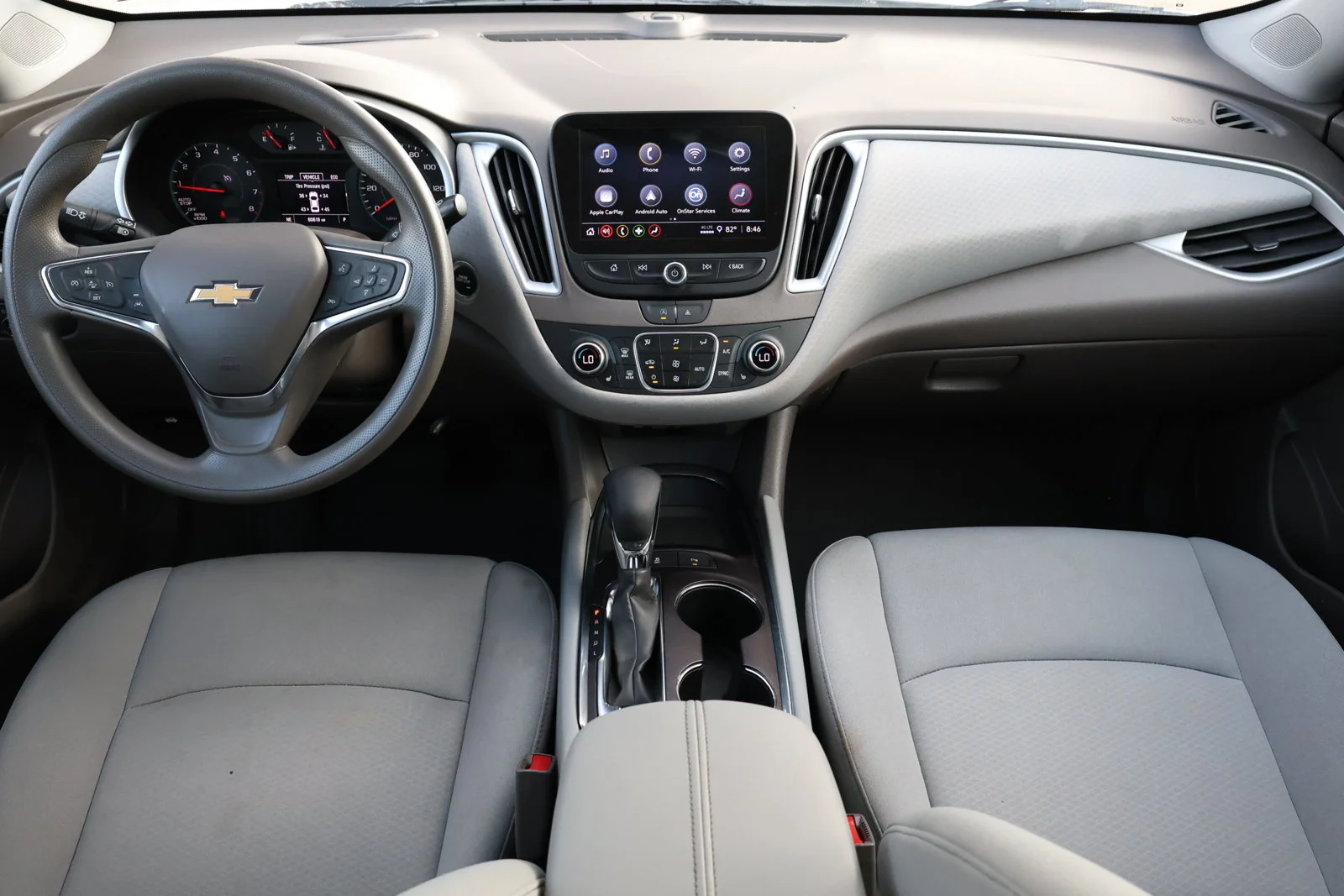 Used 2024 White Chevrolet LT image 2
