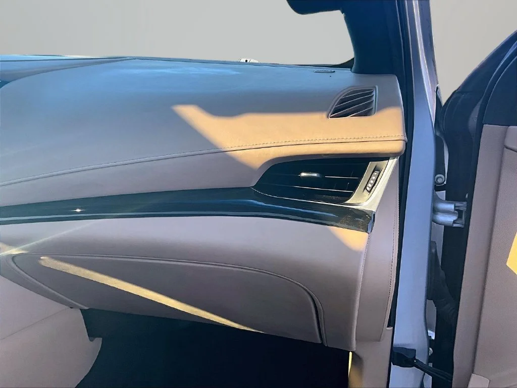 Used 2018 Silver Cadillac Platinum Edition image 16