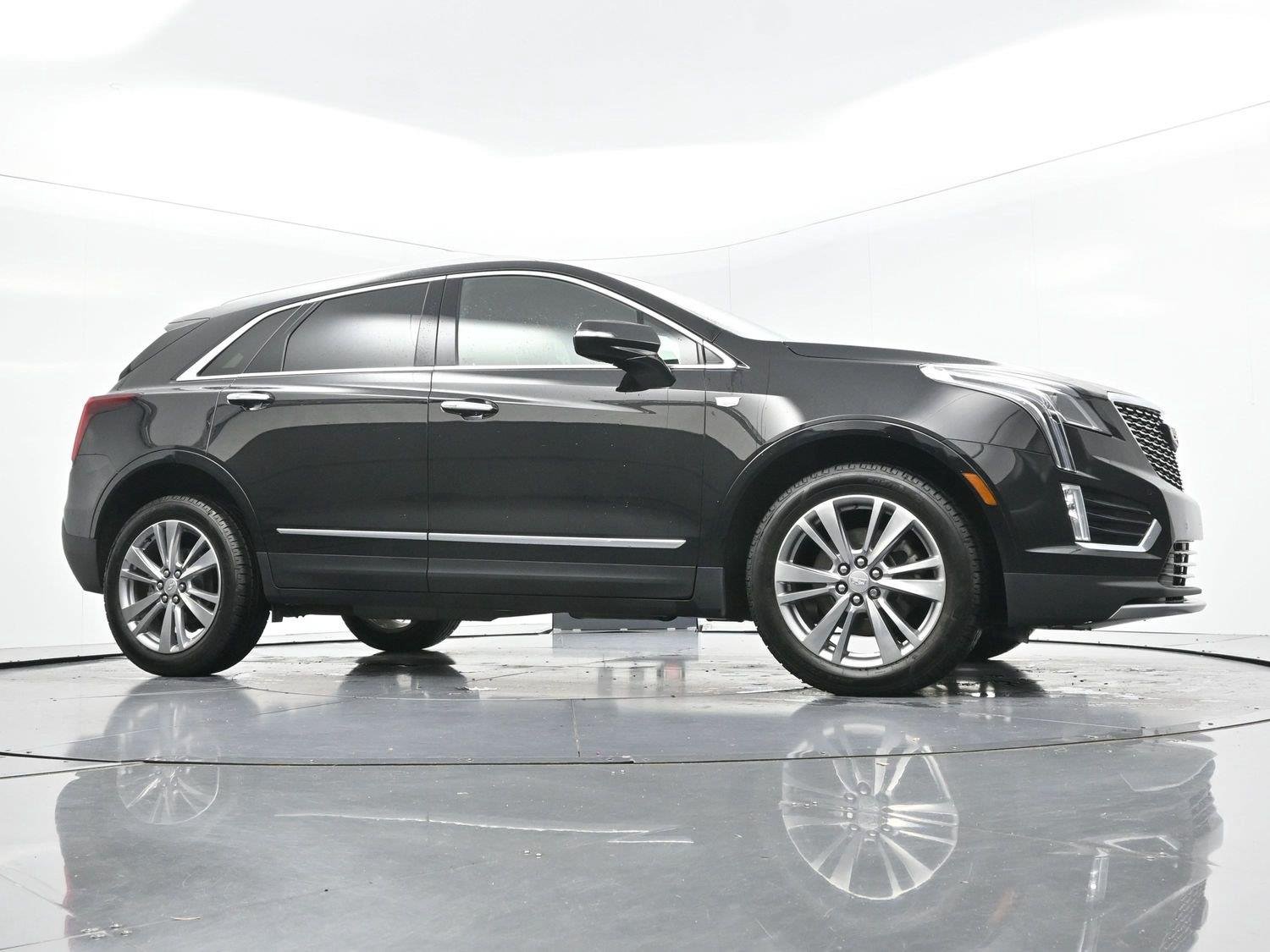 Used 2024 Stellar Black Metallic Cadillac Premium Luxury image 50