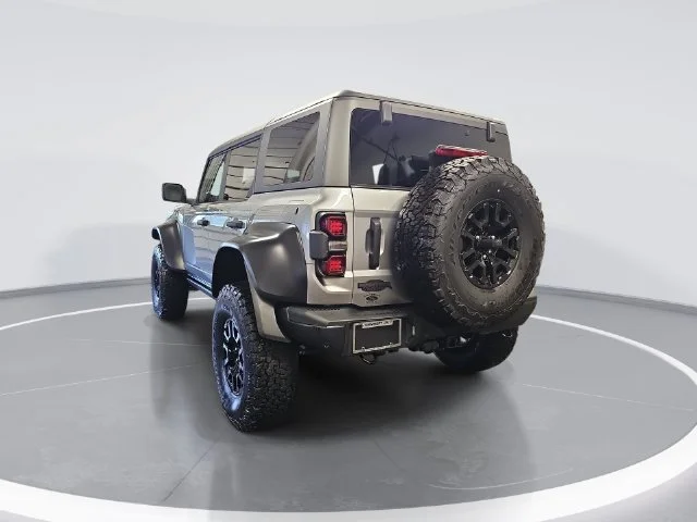 Used 2023 Silver Ford Raptor image 5