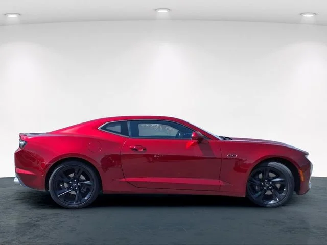 Used 2022 Red Chevrolet LT1 image 7