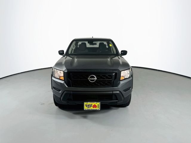 Used 2022 Gray Nissan S image 4