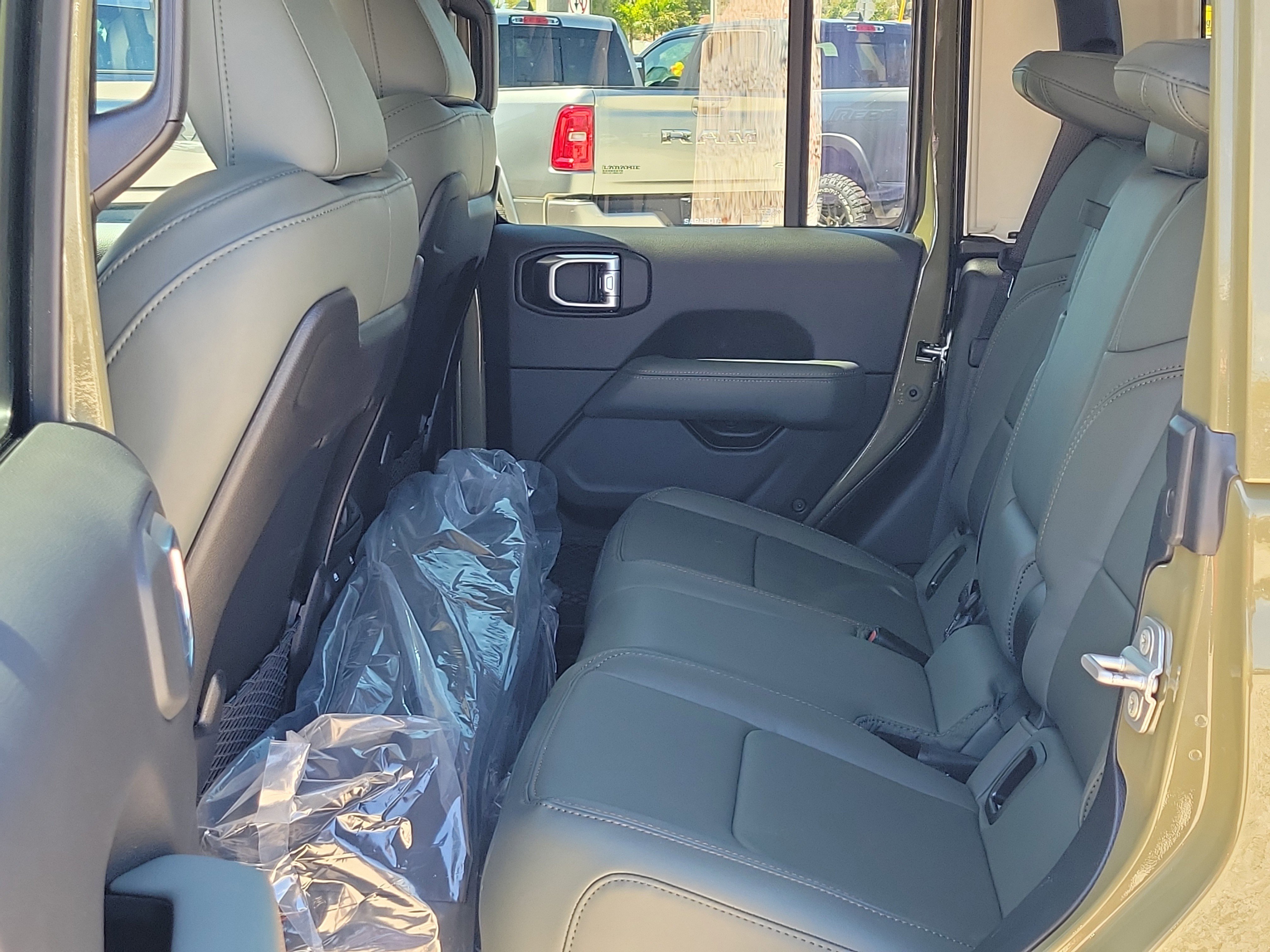 New 2026 41 Exterior Paint Jeep Mojave image 12