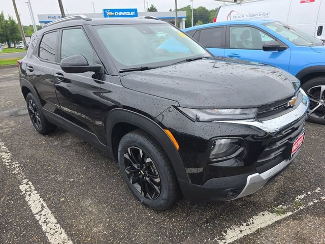 2023 Chevrolet TrailBlazer LT - Photo 2