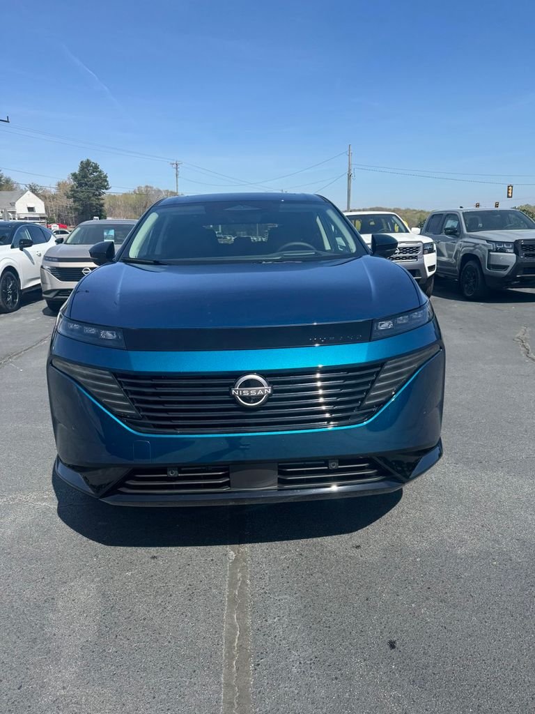 New 2026 Aurora Blue Pearl Metallic / Super Black Two-tone Nissan Platinum image 9