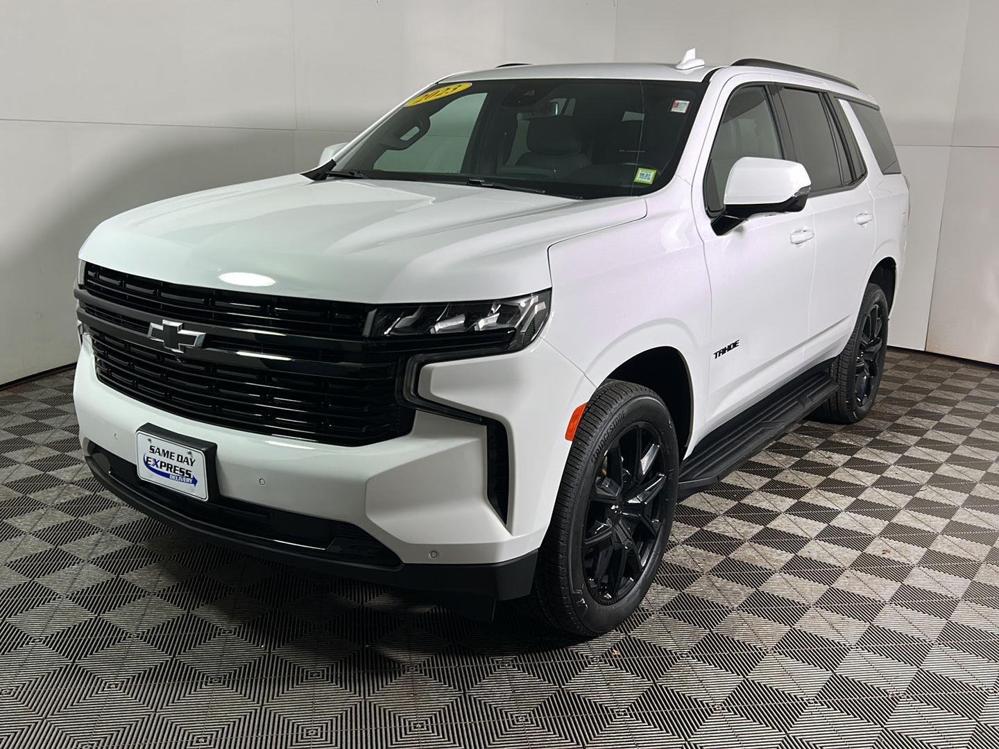 Used 2023 Summit White Chevrolet RST image 12
