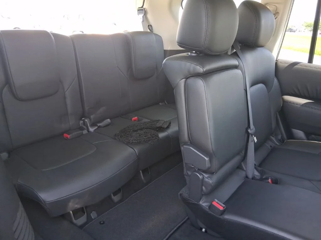 Used 2023 Gray Nissan SV image 13