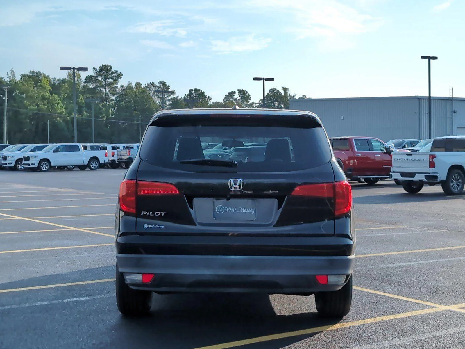Used 2018 Crystal Black Pearl Honda EX-L image 4