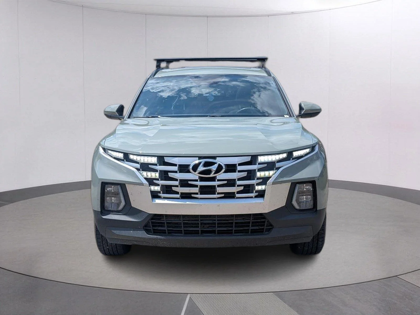 Used 2024 Sage Gray Hyundai SEL image 11