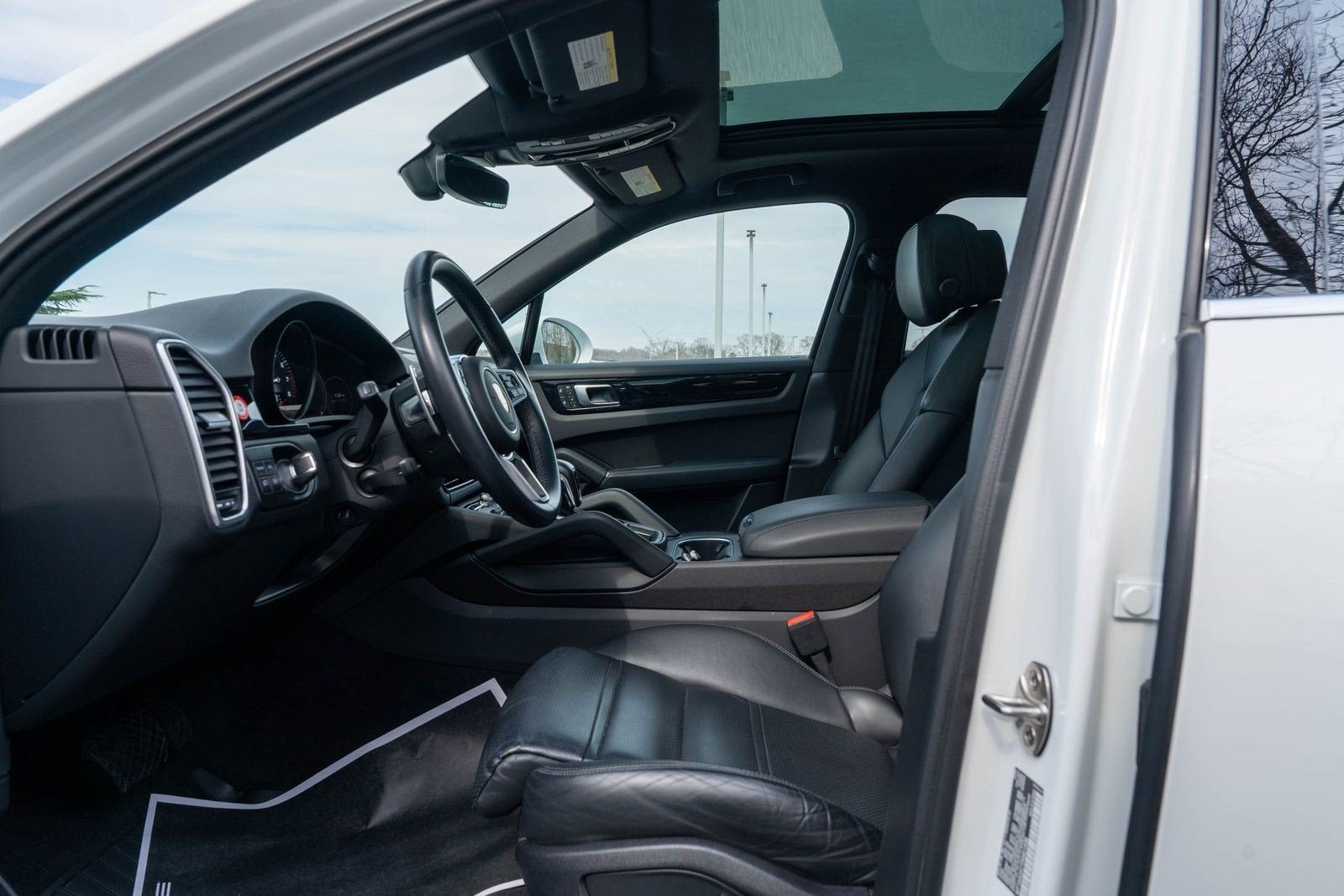 Used 2023 White Porsche Platinum Edition image 25