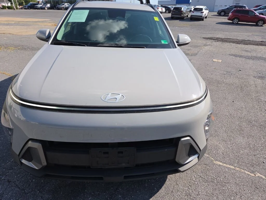 Certified Used 2024 Gray Hyundai SEL image 3