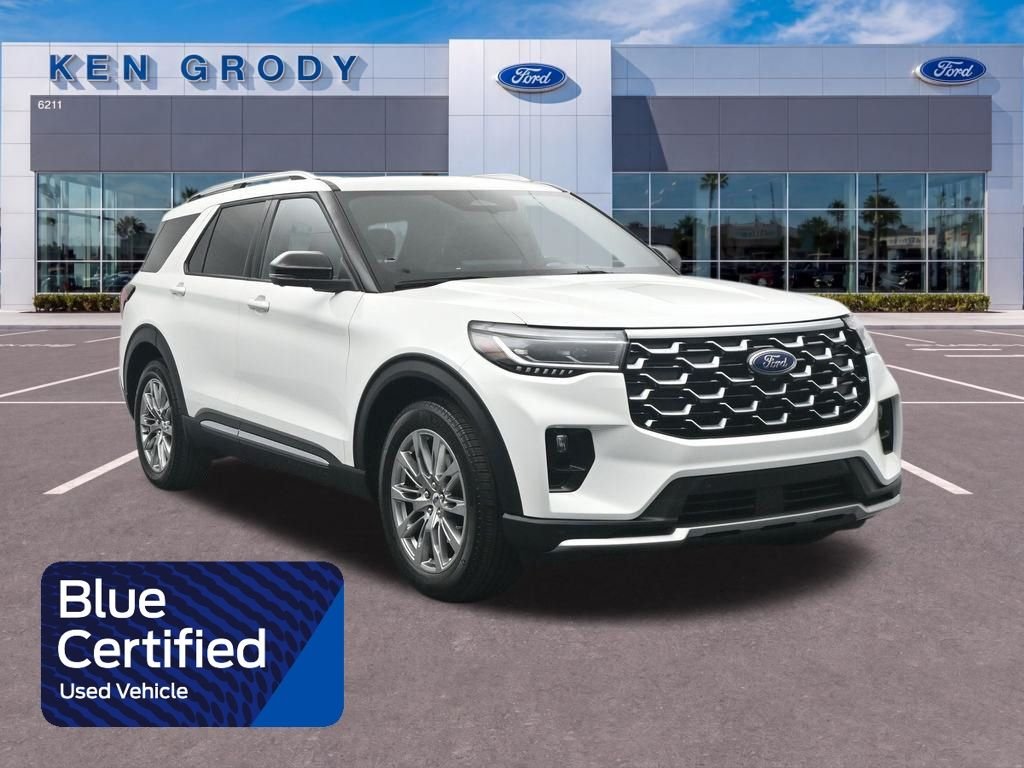 2025 Ford Explorer's photo