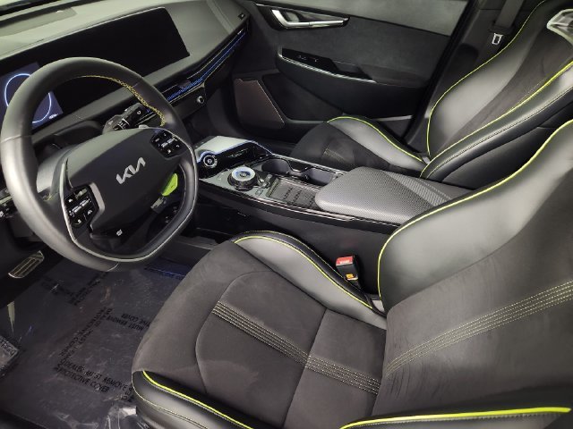 2023 Kia EV6 GT - Photo 13