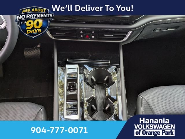 New 2026 Silver Volkswagen 2.0T SE w/Technology image 20