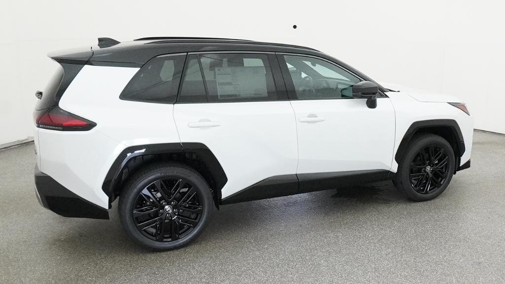 New 2026 Wind Chill Pearl with Midnight Black Metallic roof Toyota XSE image 10