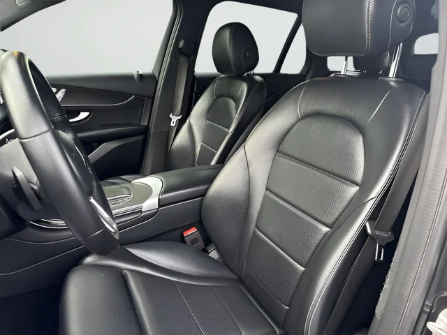 2022 Mercedes-Benz GLC GLC300 - Photo 23