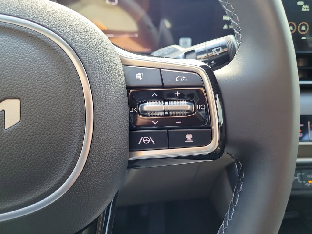New 2026 Black Kia EX image 27