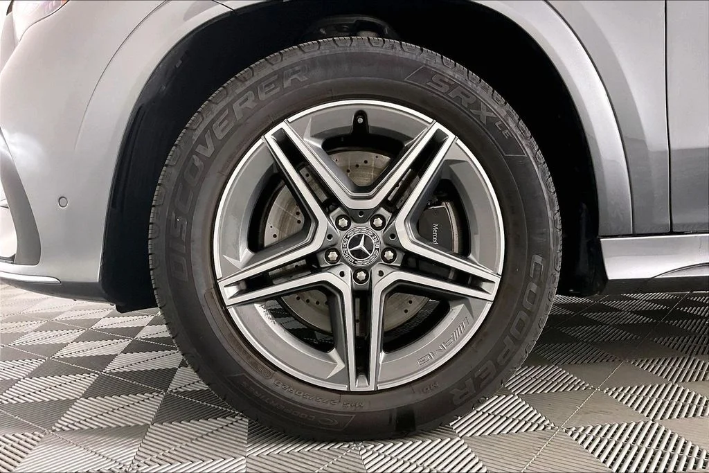 New 2026 Gray Mercedes-Benz GLE 450 image 12
