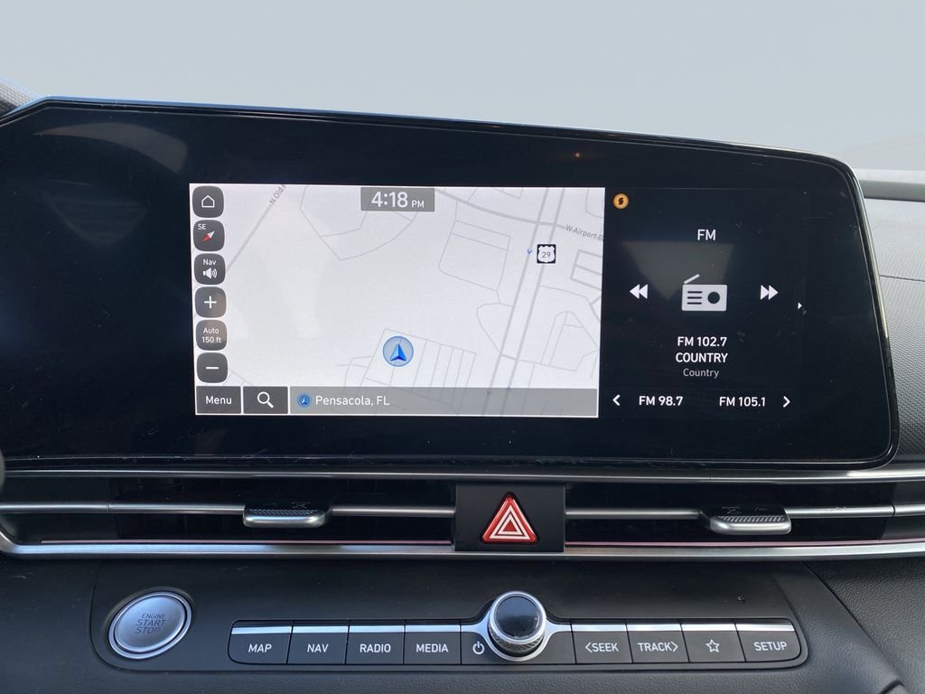 2025 Hyundai Elantra SEL - Photo 23