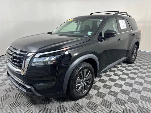 Used 2023 Black Nissan SV image 3