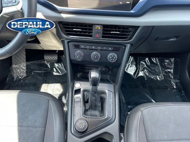 Certified Used 2022  Volkswagen 1.5T SE image 14