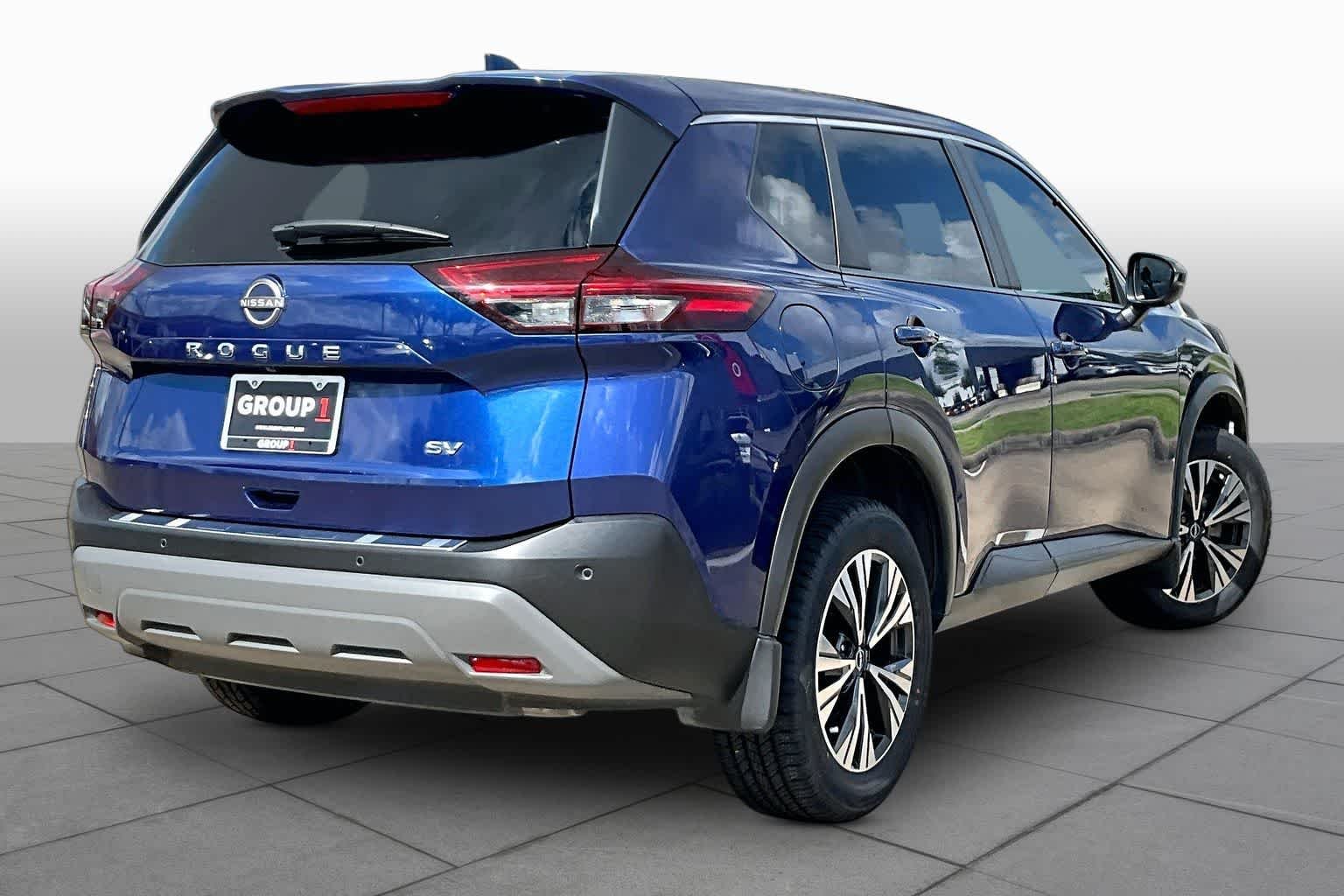 Used 2023 Caspian Blue Metallic Nissan SV image 22