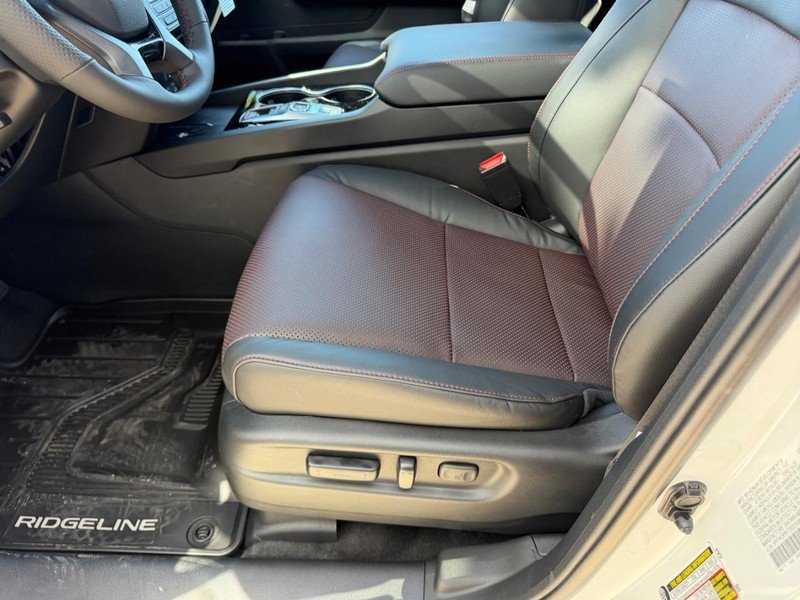 2026 Honda Ridgeline Black Edition - Photo 21