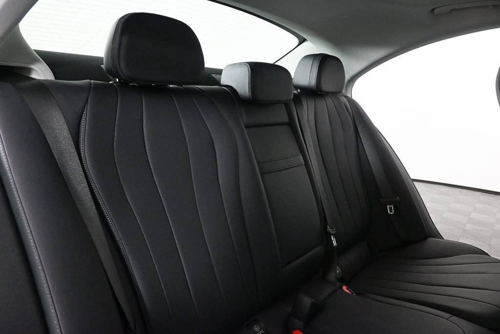 Certified Used 2025 White Mercedes-Benz E 350 image 19