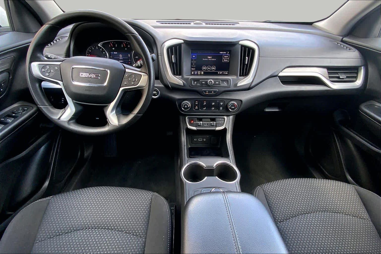 Used 2024 Summit White GMC SLE image 14